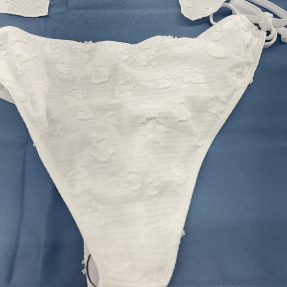 Sheer Two Piece Swim Suit White Gauze Textured Open Back New SHEIN   Large - Picture 4 of 8